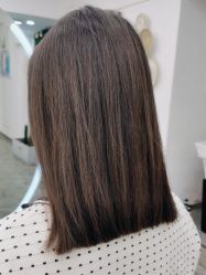 -MODEL'S HAIR