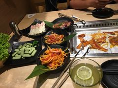 -新石器烤肉(中房金谊广场店)