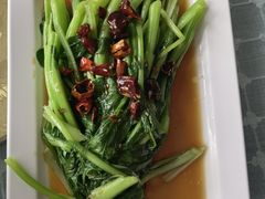 -天天向上素食餐厅(五台山店)