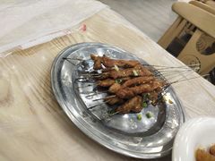 -江城燕子大排档(江汉路步行街店)