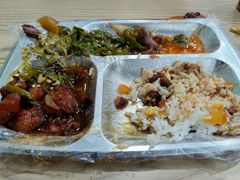 -晓宇盒饭(民安街店)