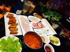 -唯爱KTV聚会餐厅(仙林东城汇店)