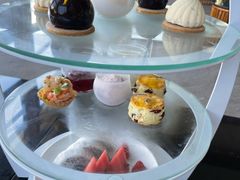 -亚龙湾喜来登·美景台大堂吧