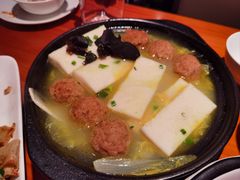 -莲餐厅·湖北菜·潜江小龙虾店(愚园路店)
