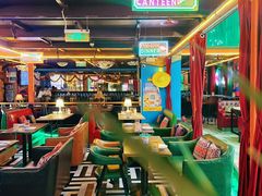 -Famous肥猫墨西哥音乐餐吧(五棵松华熙LIVE店)