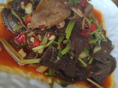 -都江堰石锅鱼
