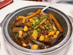 咸鱼肉粒茄子煲-广州酒家(文昌总店)
