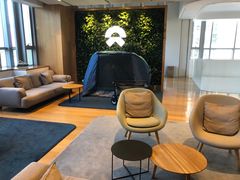 -蔚来中心(北京中关村店)