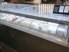 面包甜点陈列柜-Sarah西点·烘焙·餐厅(翰林府旗舰店)