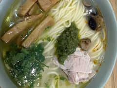 -亮亮拉面(师范路店)