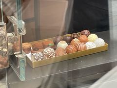 -Laderach 莱德拉(上海环贸iapm店)