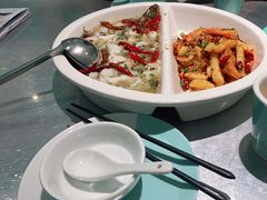-姚姚酸菜鱼·金戈戈香港豉油鸡(喜荟城联名店)