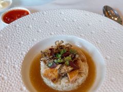 香脆鸡腿佐黑松露烩饭-福楼法餐厅FLO