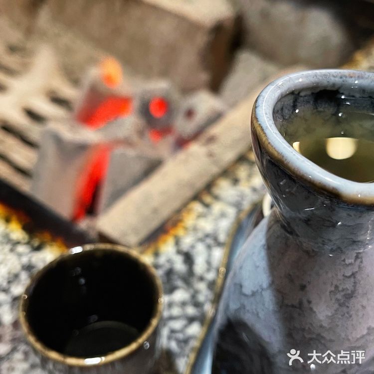 泸沽湖烧烤推荐｜撮一锅火塘烧烤