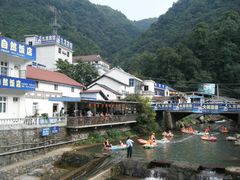 -藏龙百瀑风景区