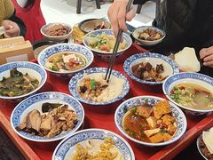 -蓝田九大碗民俗食府(蓝田店)
