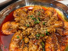 -肥肥虾庄·金牌油焖大虾(东湖欢乐谷店)
