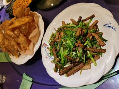 -吴记酱骨炖菜馆(西大直街店)