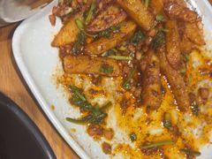 -干老庆贵州留一手烤鱼·地摊火锅(财经大学店)