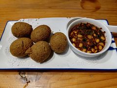 -野山舂·贵州现舂酸汤火锅(鸿通城店)