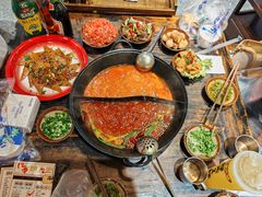 -冯校长老火锅(太古里店)