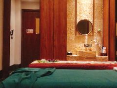 -爱乐国际温泉水疗会