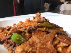传统老爆三-大铁勺酒楼(宾水西道店)