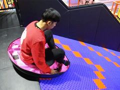 -爱蹦iBOON蹦床运动馆(江汉店)