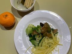 -然一素食餐厅(马利来广场店)