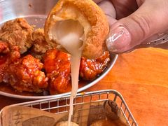 -BHC炸鸡(明洞总店)