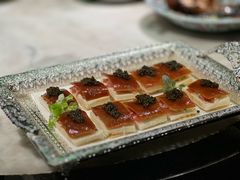 鱼子酱片皮鸭-誉八仙茶室酒楼(新天地店)