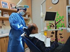 -上海仁爱医院口腔科 · 种植