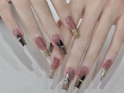 -安吉拉·纤纤玉指美甲美睫创意中心