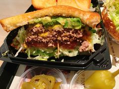 -The Habit Burger Grill 哈比特汉堡(复兴soho店)