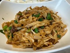 -刘胖子家常菜·蹄花焖藕(中南店)