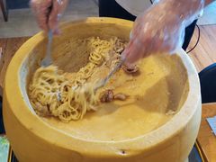 意大利传统车轮面-新贝乐意大利餐厅(苏州中心店)