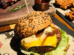 -FAT COW(虹梅路店)