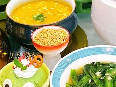 -阿瓦山寨·湘菜现炒·剁椒鱼头王(咸阳总店)