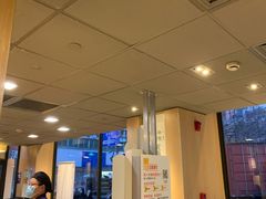 -麦当劳(新华路步步高店)