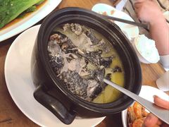 荷莲乌鸡煲-自在弥林花园餐厅(云栖店)