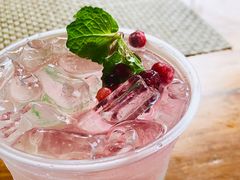 -Chom Cafe and Restaurant