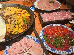 -周小明火锅(黑金冠社区店)