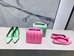 -CHARLES&KEITH(城西银泰店)