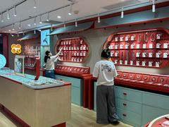 -宝龙城(杭州滨江店)