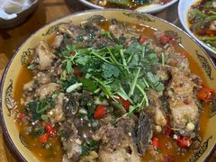 瓦块鱼-明焱黑豆花中餐馆(箱箱街店)