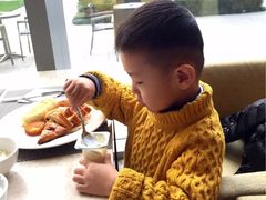 -上海浦东康桥绿地假日酒店
