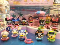 -泡泡玛特POPMART(上海环球港店)