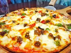 -悦享绿山墙西餐厅