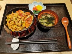 蒲烧鳗鱼拼酱烧猪肉丼-yokocho上横町·日本食街(深业上城店)