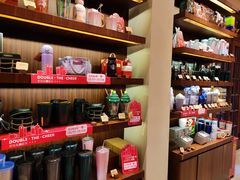 零售区-星巴克臻选(思南公馆店)